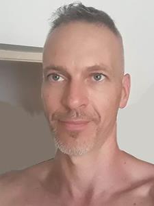 Csakegysrac 46 éves férfi, Pest megye
