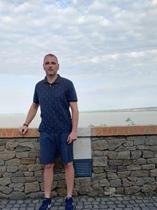 Csasz 45 éves férfi, Fejér megye