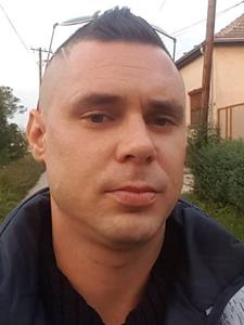 Csige 37 éves férfi, Bratislavský