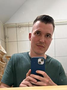 Dani 26 éves férfi, Győr-Moson-Sopron megye