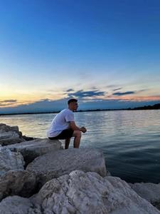 Dani 23 éves férfi, Zala megye