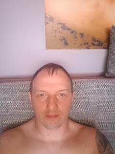 Dani 34 éves férfi, Pest megye