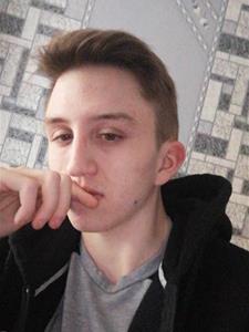 Dante 22 éves férfi, Jász-Nagykun-Szolnok megye