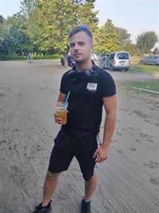 Darkangel 21 éves férfi, Hajdú-Bihar megye