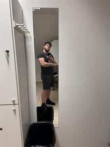 Dave 22 éves férfi, Pest megye