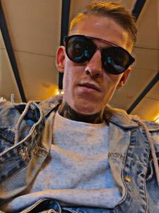 Dave 24 éves férfi, Bács-Kiskun megye