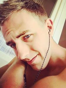 David 32 éves férfi, Budapest