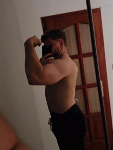David 24 éves férfi, Budapest