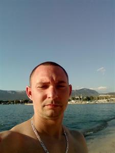 Dion 39 éves férfi, Budapest