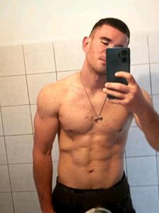 Doma 22 éves férfi, Heves megye