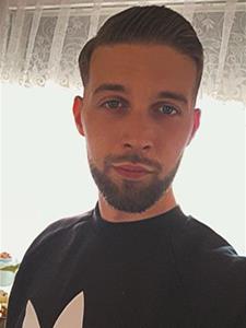 Dominik 24 éves férfi, Fejér megye