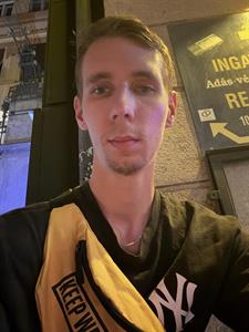 Dominik98 28 éves férfi, Budapest