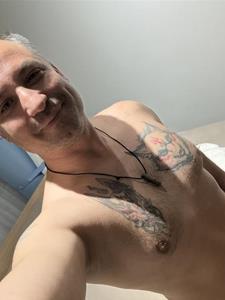 Duzzadó vágy 42 éves férfi, Bács-Kiskun megye