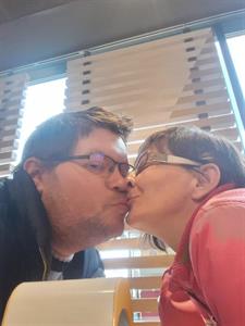 Edi 43 és 39 éves nő, Nógrád megye