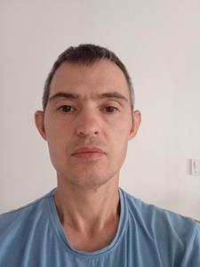 Egy srác 42 éves férfi, Hajdú-Bihar megye