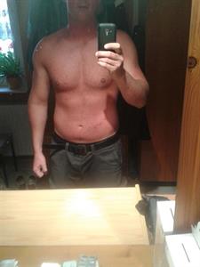 Erik1979 45 éves férfi, Budapest