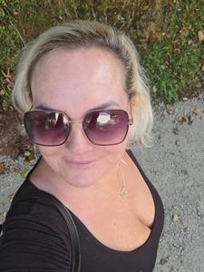 Évi 47 éves nő, Csongrád megye