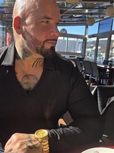 Faust 44 éves férfi, Csongrád megye