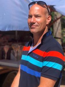 Fecó 49 éves férfi, Budapest