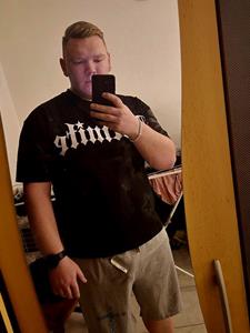 Félix0 23 éves férfi, Budapest