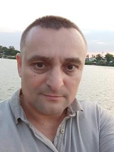 Feri8877 46 éves férfi, Budapest