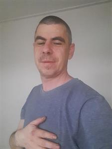 FREESTYLER 41 éves férfi, Nógrád megye