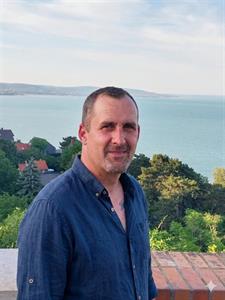 Frenki 42 éves férfi, Veszprém megye