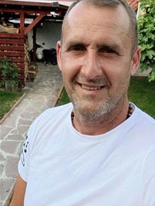Frenki 42 éves férfi, Veszprém megye