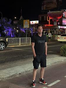 Gabi 31 éves férfi, Budapest