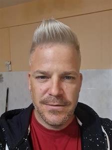 Gábor 45 éves férfi, Fejér megye