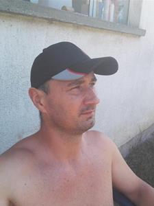 Gábor 41 éves férfi, Tolna megye