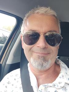 Gábor 54 éves férfi, Budapest