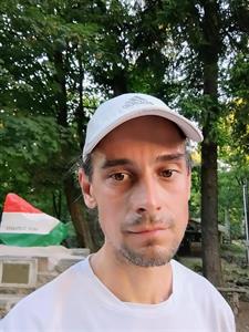 Gábor 42 éves férfi, Budapest