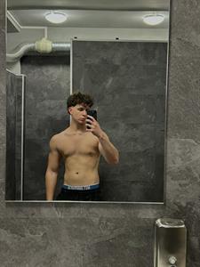 Gergoo 20 éves férfi, Borsod-Abaúj-Zemplén megye