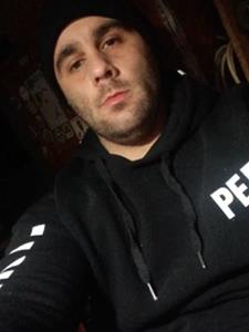 Gerii 30 éves férfi, Fejér megye