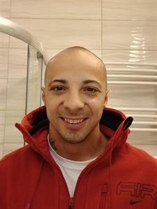 Gery 35 éves férfi, Veszprém megye