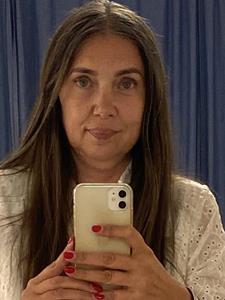 Gyöngy 60 éves nő, Budapest