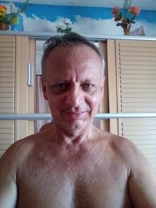 gyuri1966 60 éves férfi, Budapest