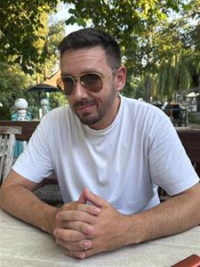 Valami 29 éves férfi, Budapest