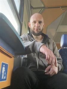 Henrik30 30 éves férfi, Fejér megye