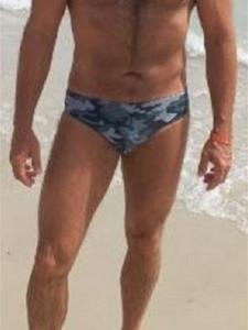 High Class 50 éves férfi, Budapest