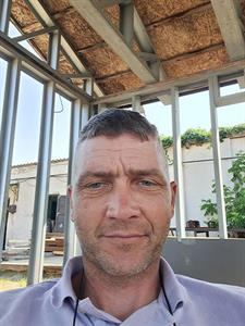 Hoze 45 éves férfi, Pest megye