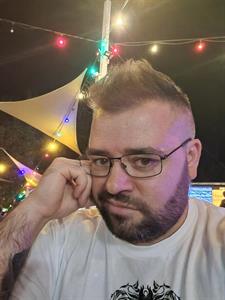 Hunyadi 40 éves férfi, Budapest