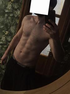 IntraNandi 35 éves férfi, Budapest