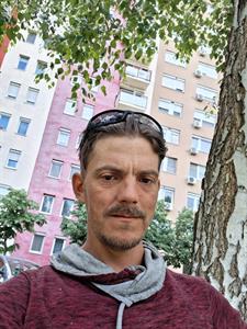 Isti 35 éves férfi, Budapest