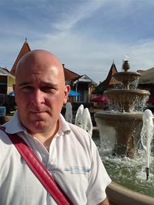 Isti1978 47 éves férfi, Budapest