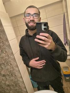 Janesz 21 éves férfi, Pest megye