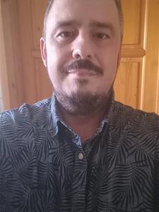 Jani 36 éves férfi, Csongrád megye