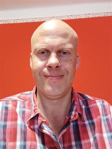 János 47 éves férfi, Békés megye