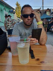 Jatekos86 39 éves férfi, Budapest